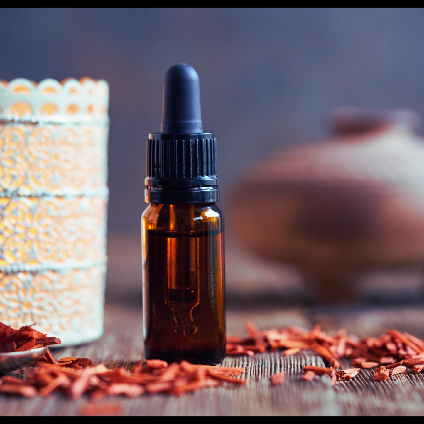 Sandalwood essential oil-santalum album